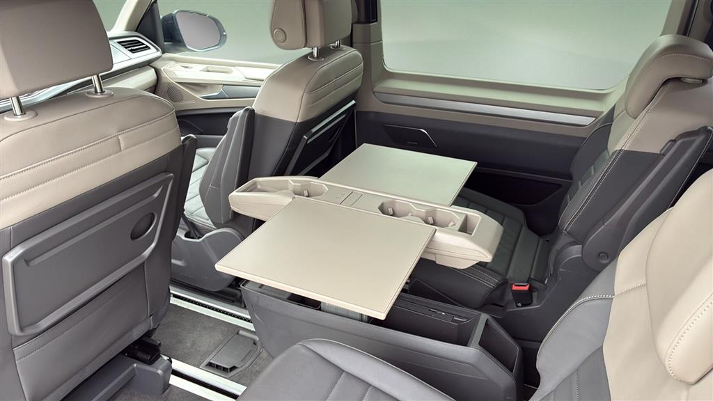 VW Multivan Kort 1,4 TSI Plugin-hybrid Style DSG 218HK 6g Aut. - Image 12