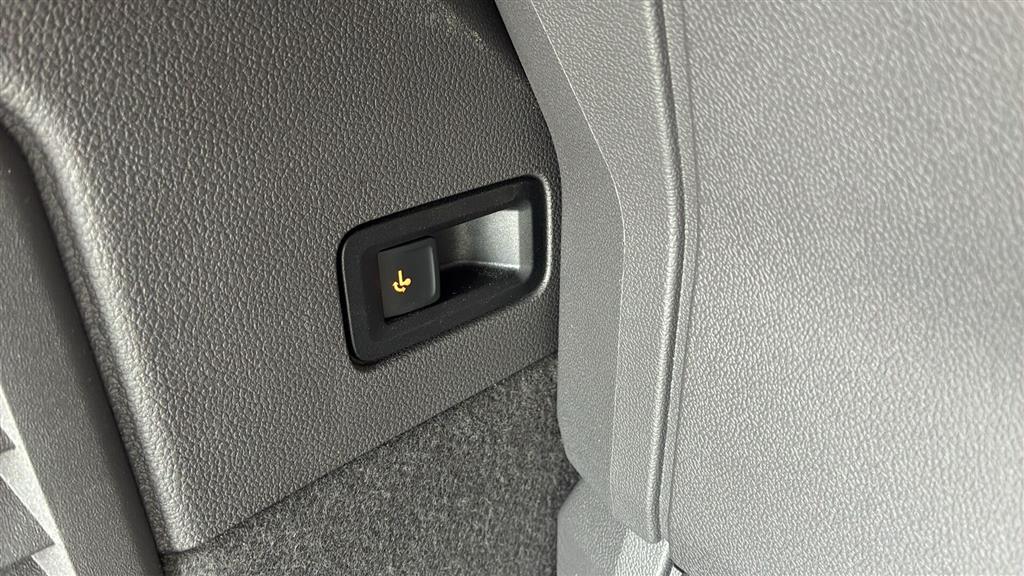 VW Multivan Kort 1,4 TSI Plugin-hybrid Style DSG 218HK 6g Aut. - Image 18