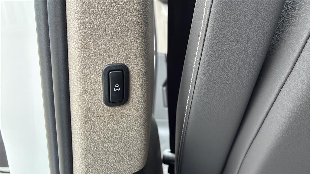 VW Multivan Kort 1,4 TSI Plugin-hybrid Style DSG 218HK 6g Aut. - Image 21