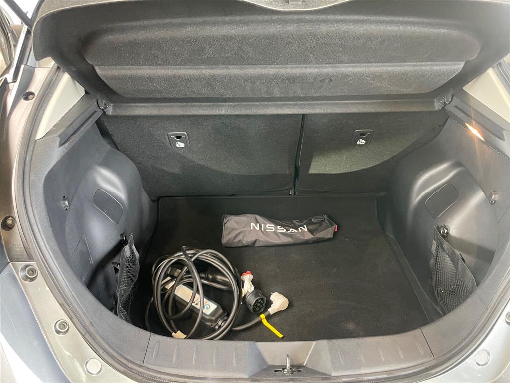 Nissan Leaf EL Acenta 40 kWh 150HK 5d Aut. - Image 16
