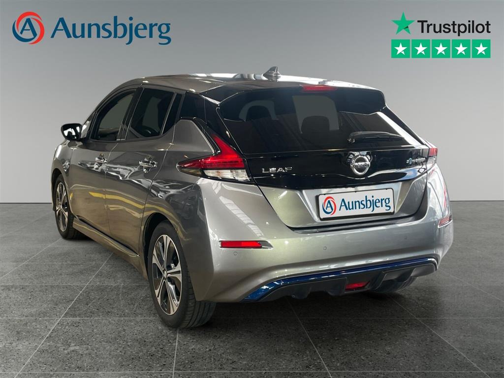 Nissan Leaf EL Acenta 40 kWh 150HK 5d Aut. - Image 3
