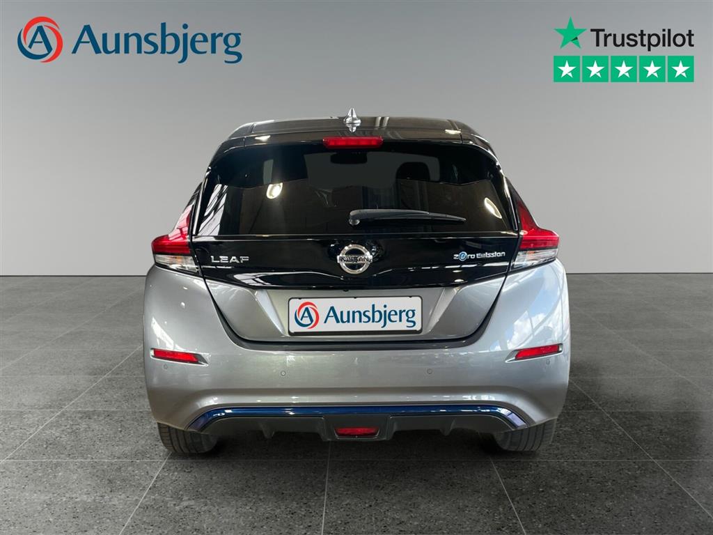 Nissan Leaf EL Acenta 40 kWh 150HK 5d Aut. - Image 4