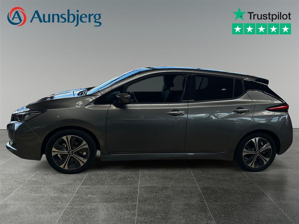Nissan Leaf EL N-Connecta 40 kWh 150HK 5d Aut. - Image 2
