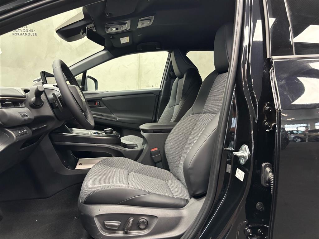 Toyota bZ4X EL Active 224HK 5d Aut. - Image 8