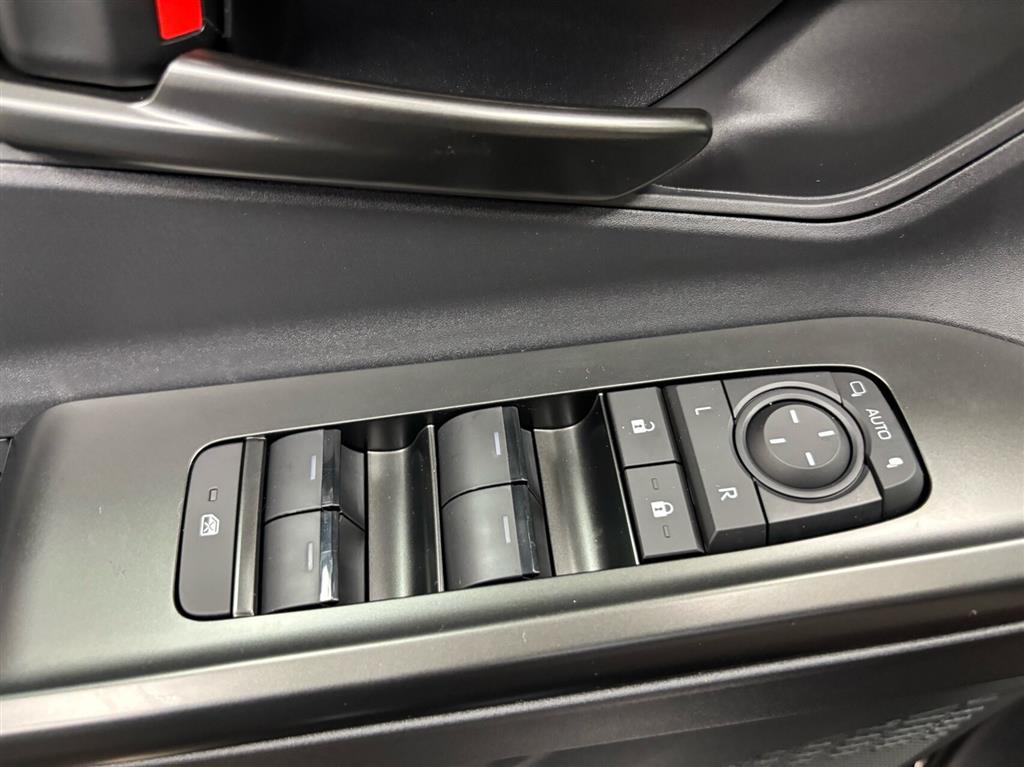 Toyota bZ4X EL Active 224HK 5d Aut. - Image 11