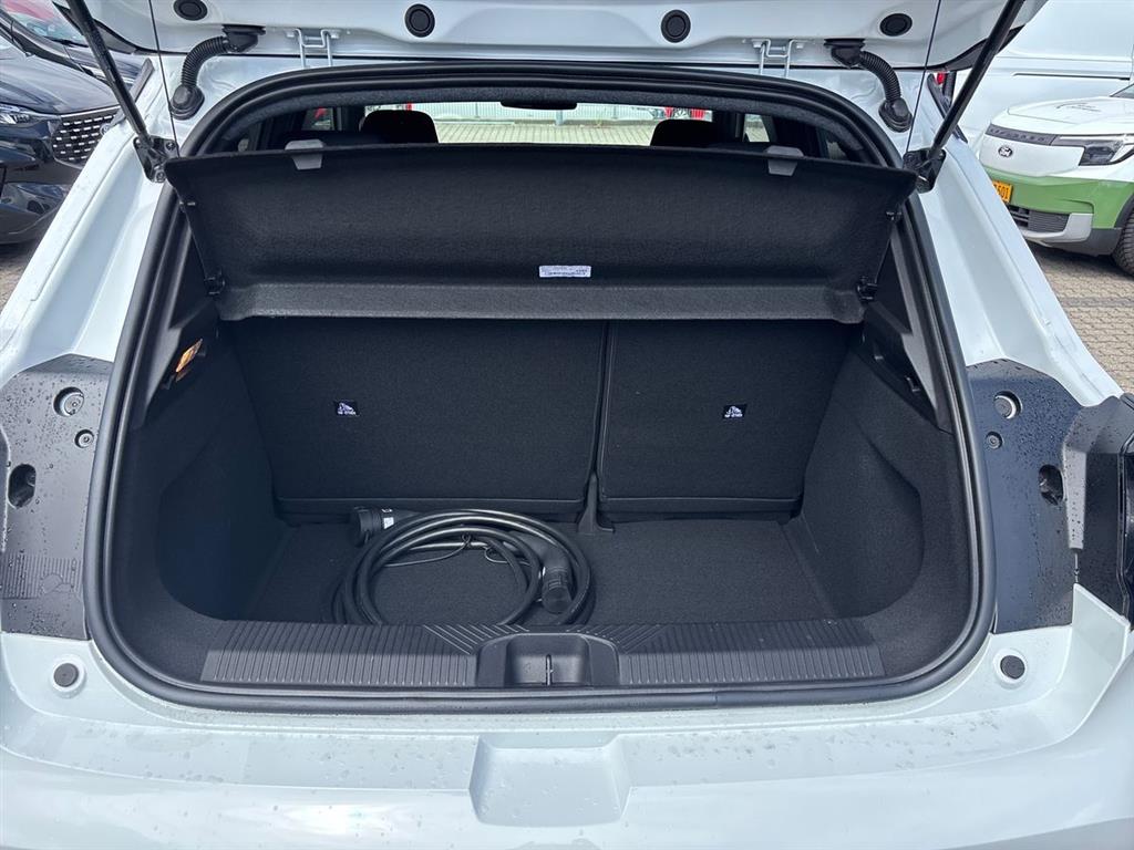 Nissan Micra EL Advance 52kWh 150HK 5d Aut. - Image 13