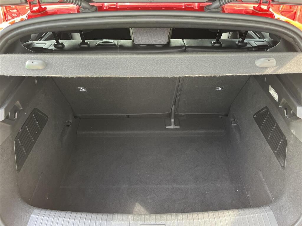 Renault Mégane E-TECH Techno 220HK 5d Aut. - Image 9
