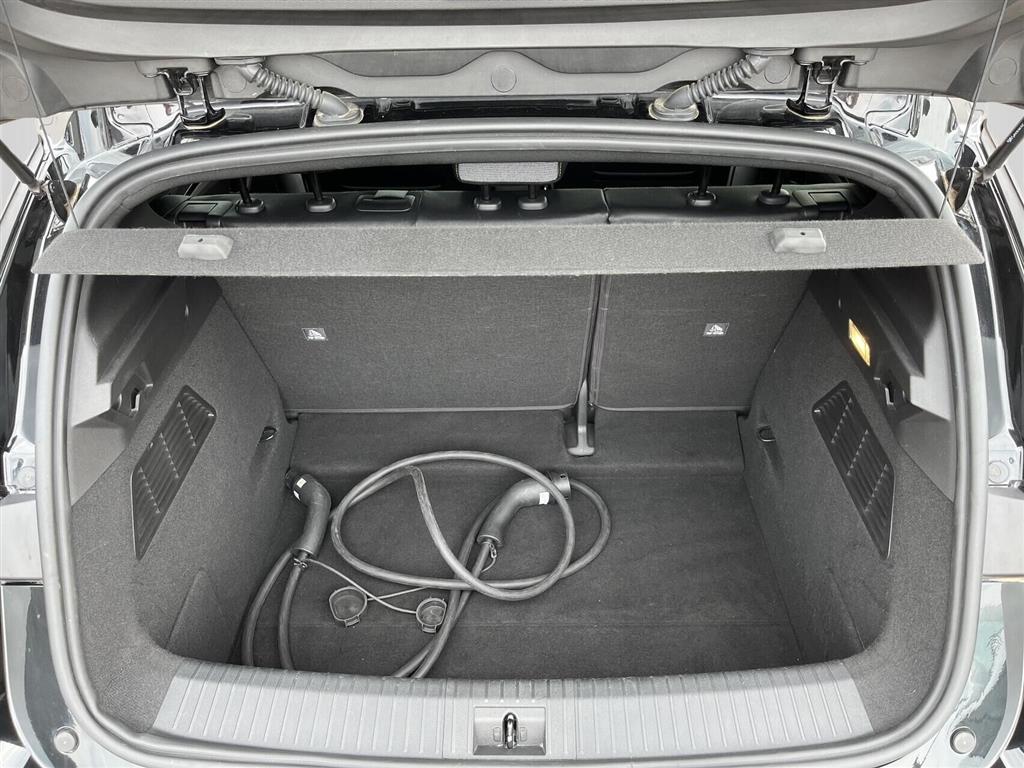 Renault Mégane E-TECH Techno 220HK 5d Aut. - Image 10