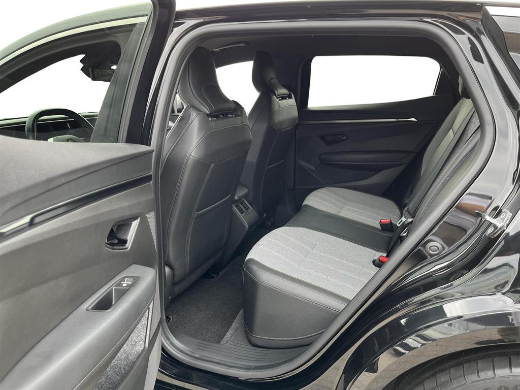 Renault Mégane E-TECH Techno 220HK 5d Aut. - Image 5