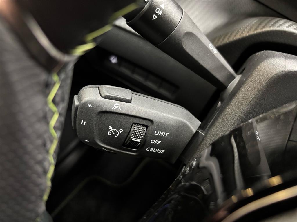 Peugeot e-2008 EL GT 156HK 5d Aut. - Image 17