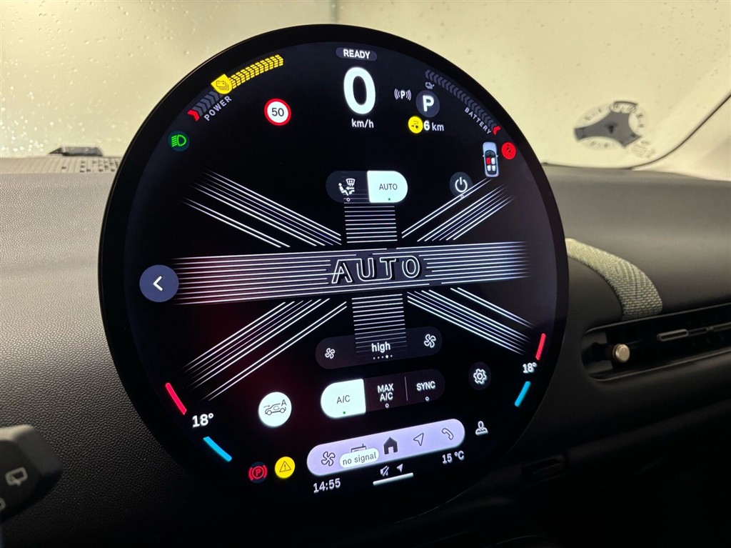 Mini Cooper SE EL Essential Trim Option Level XS 218HK 3d Aut. - Image 16