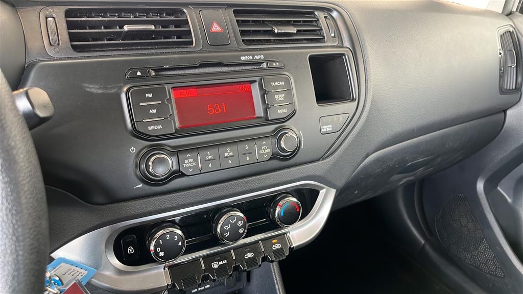 Kia Rio 1,2 Style 85HK 5d - Image 9