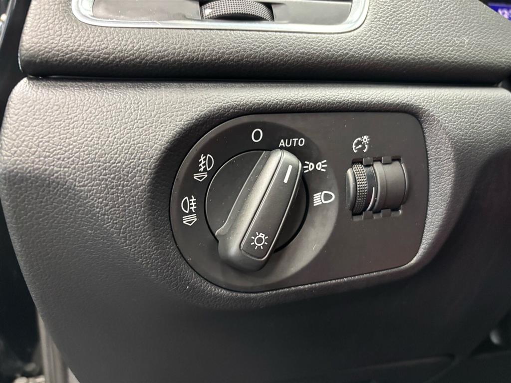 Audi Q3 2,0 TFSI Quattro S Tron 210HK 5d 6g Aut. - Image 11