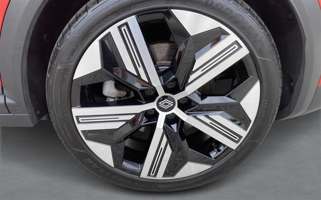 Renault Scénic E-TECH Techno 220HK Aut. - Image 16
