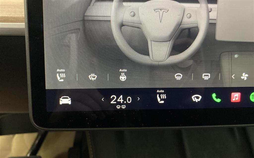 Tesla Model Y EL RWD 299HK 5d Aut. - Image 23
