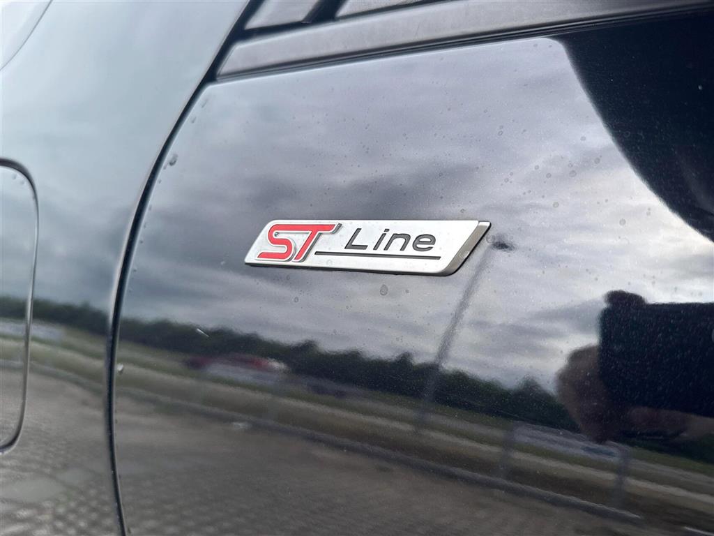 Ford Kuga 2,5 Plugin-hybrid ST-Line X CVT 225HK 5d Trinl. Gear - Image 8