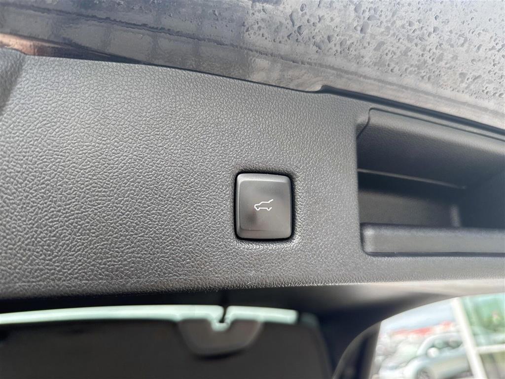 Ford Kuga 2,5 Plugin-hybrid ST-Line X CVT 225HK 5d Trinl. Gear - Image 16