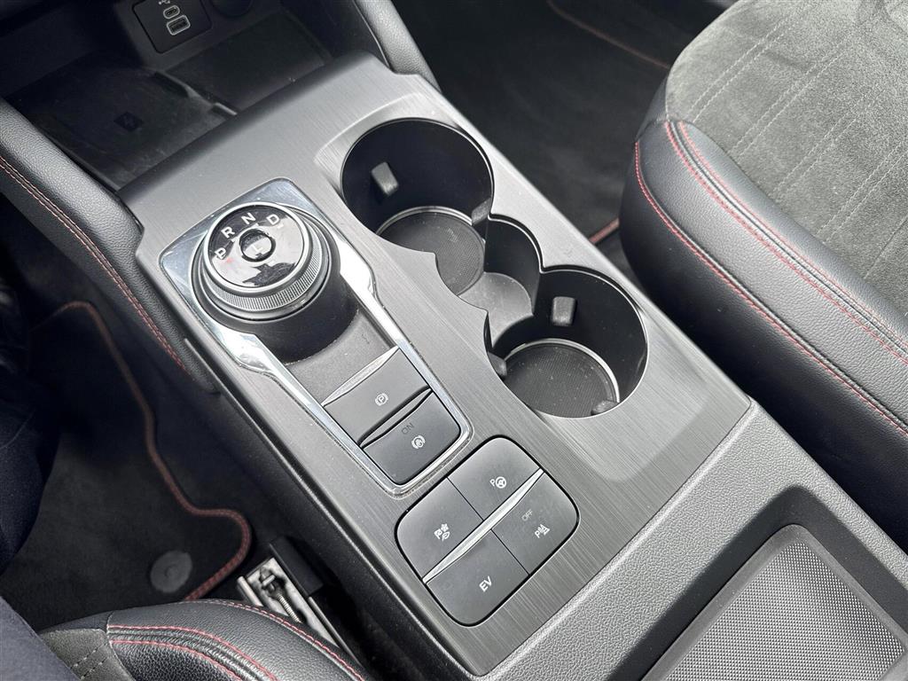Ford Kuga 2,5 Plugin-hybrid ST-Line X CVT 225HK 5d Trinl. Gear - Image 24