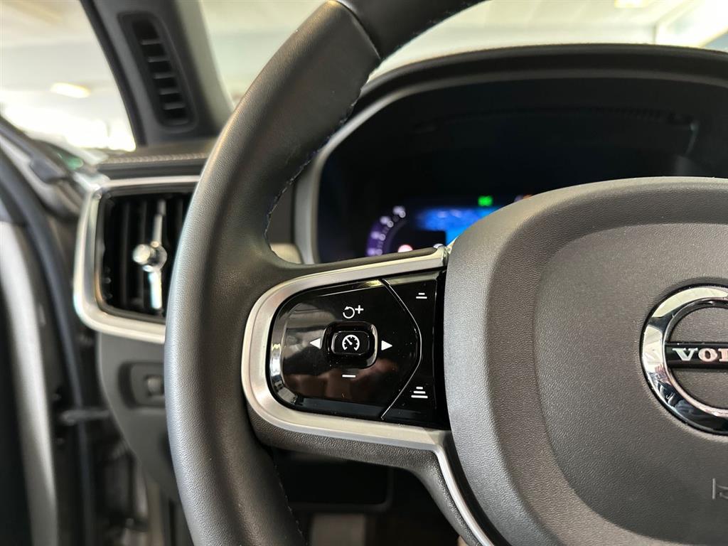 Volvo V90 2,0 T8 Recharge Plugin-hybrid R-design AWD 390HK Stc 8g Aut. - Image 15