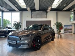 Ford Mustang Mach-E EL SR Premium AWD 269HK 5d Aut.