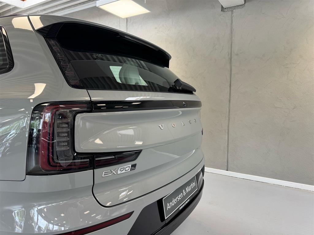 Volvo EX90 Twin Ultra AWD 408HK 5d Aut. - Image 27
