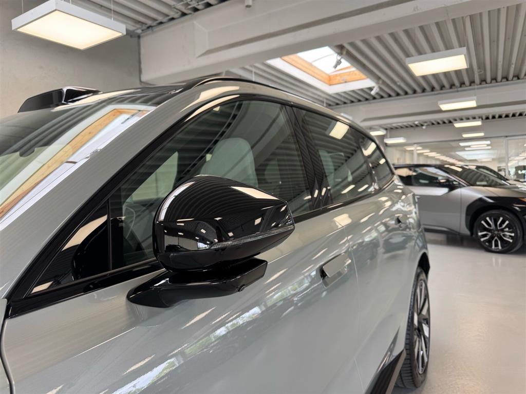 Volvo EX90 Twin Ultra AWD 408HK 5d Aut. - Image 29