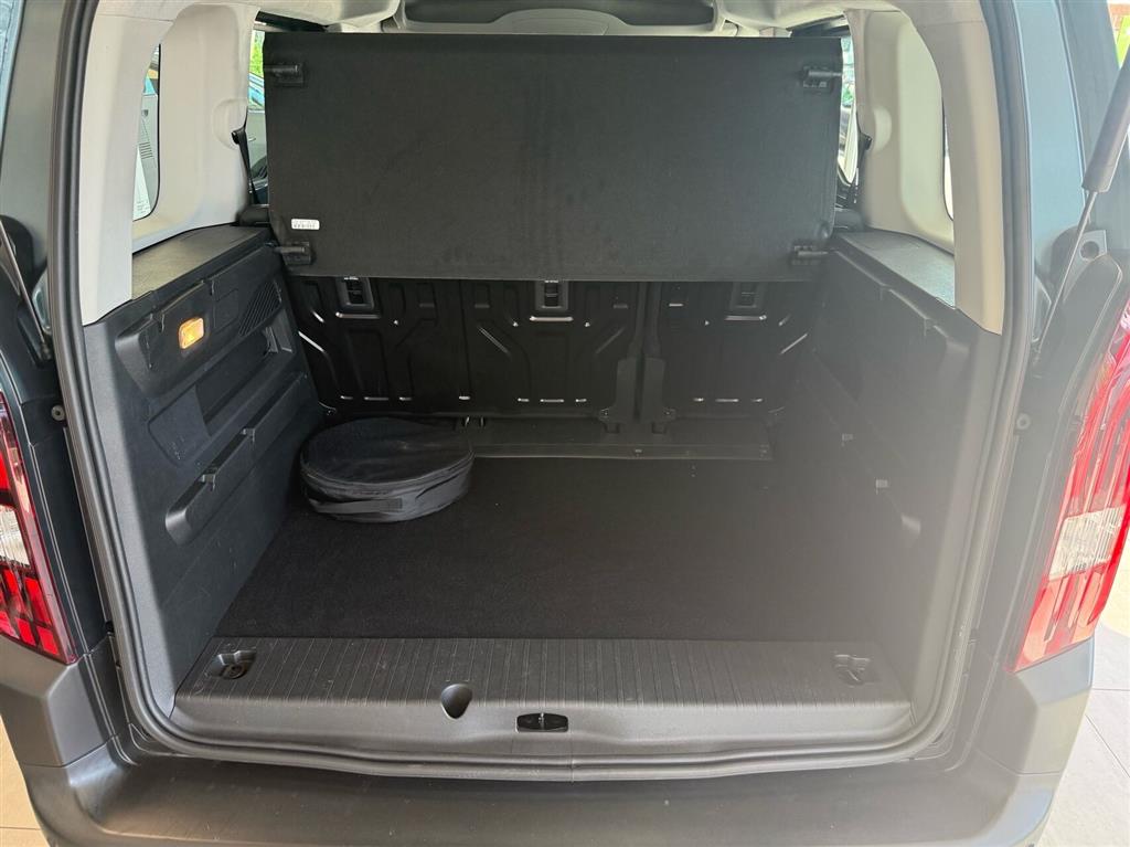 Peugeot e-Rifter L1 EL Allure 136HK Aut. - Image 15