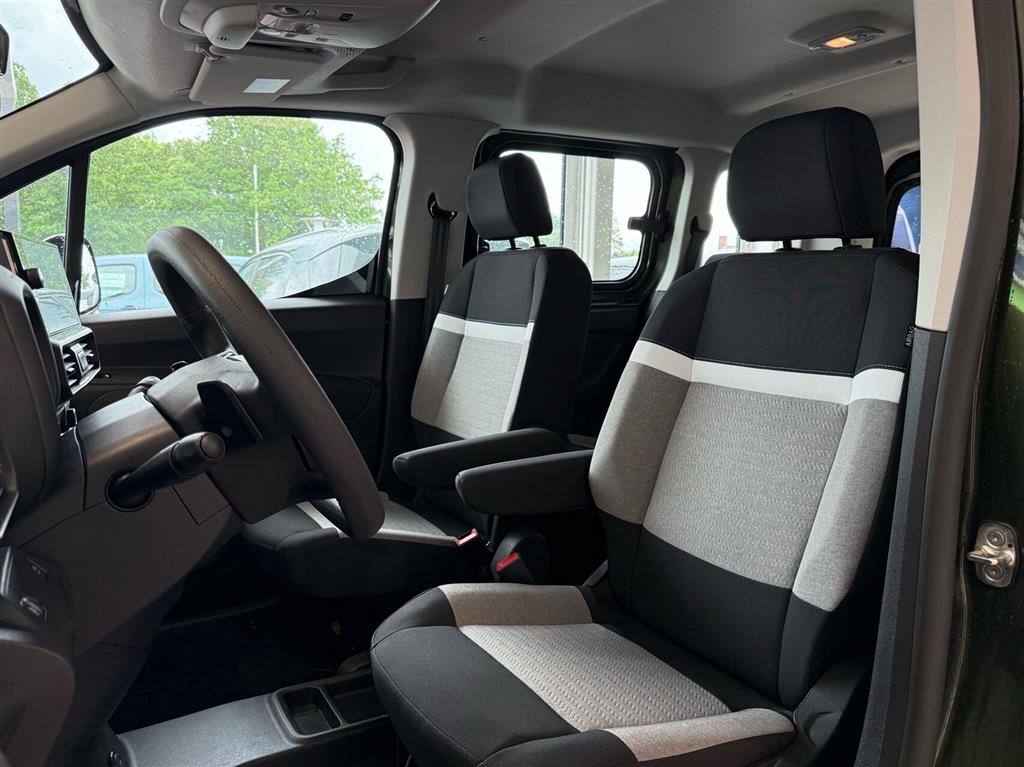Citroën e-Berlingo EL Impress 136HK Aut. - Image 3