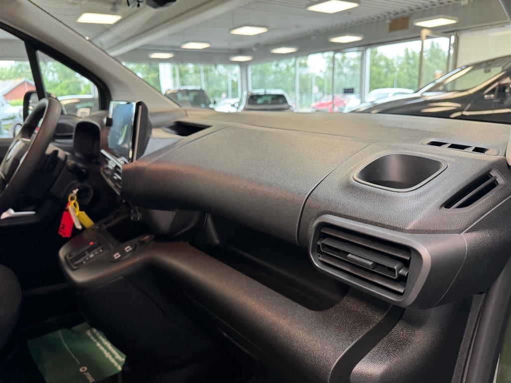 Citroën e-Berlingo EL Impress 136HK Aut. - Image 8