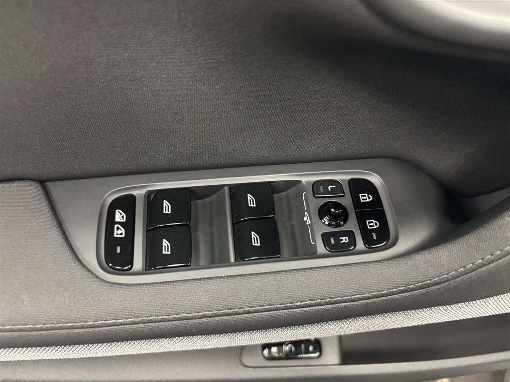 Polestar 2 EL Standard Range 224HK 5d Aut. - Image 11