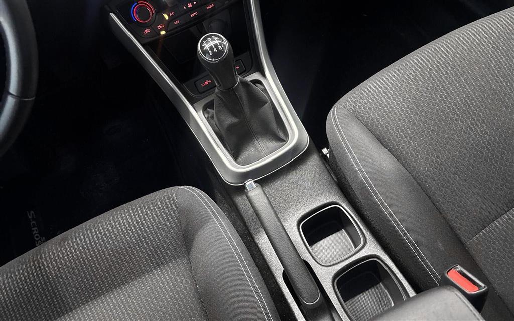 Suzuki S-Cross 1,0 Boosterjet Active Holiday 112HK 5d - Image 14