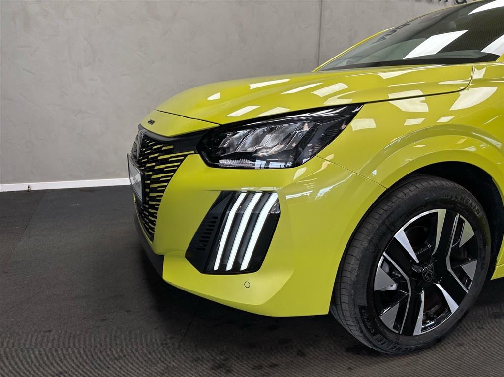 Peugeot e-208 EL Allure 156HK 5d Aut. - Image 12
