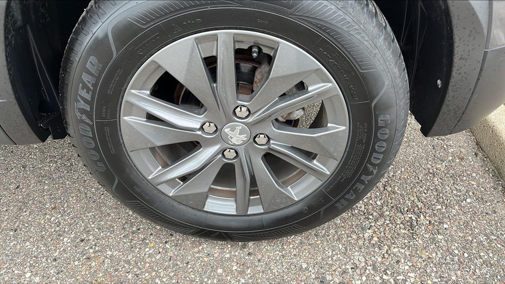 Peugeot 2008 1,2 PureTech Active Pack EAT8 130HK 5d 8g Aut. - Image 12