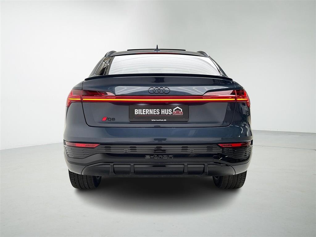 Audi Q8 Sportback 55 E-tron S Line Quattro 408HK 5d Aut. - Image 8