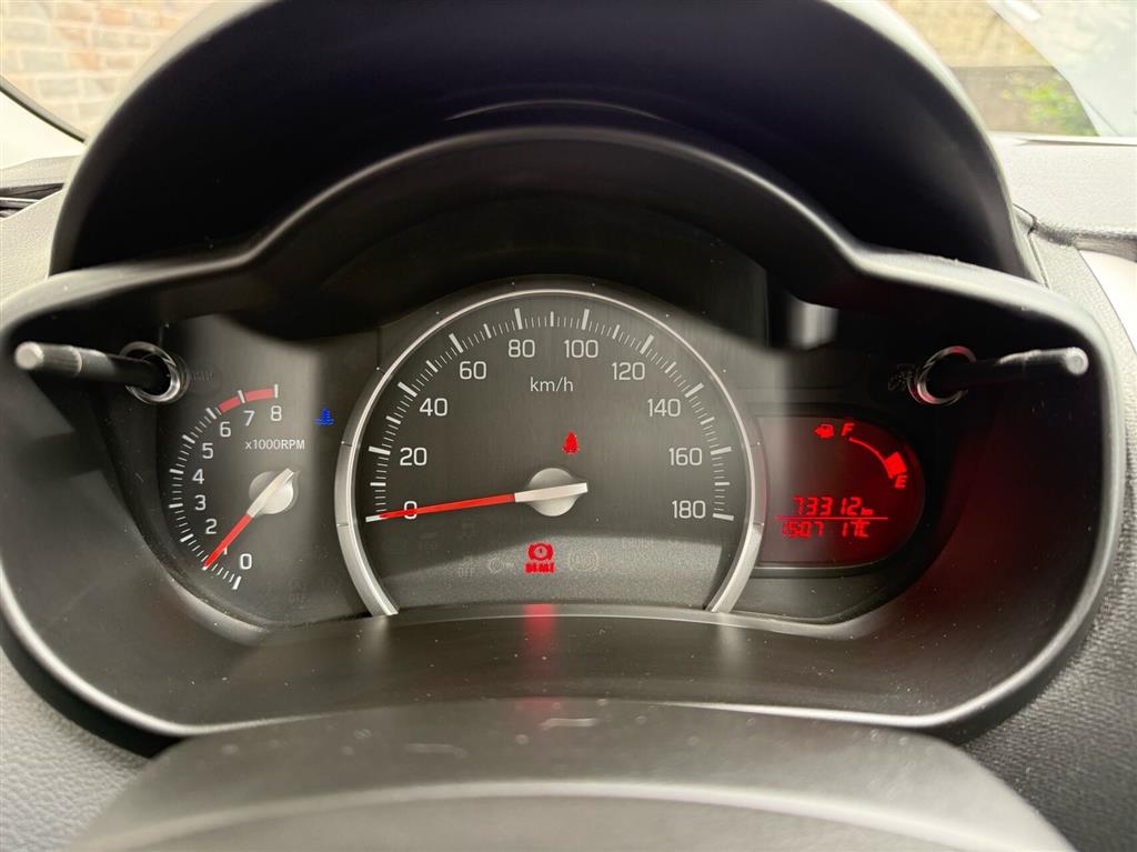 Suzuki Celerio 1,0 Dualjet 12V Exclusive 68HK 5d - Image 8