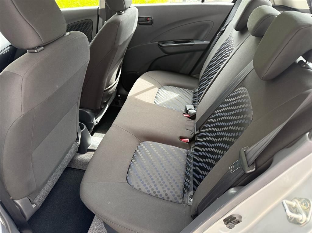 Suzuki Celerio 1,0 Dualjet 12V Exclusive 68HK 5d - Image 13
