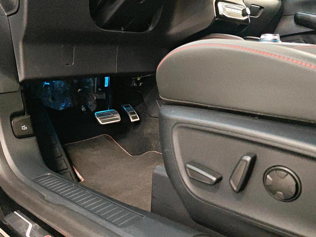 Ford Kuga 2,5 Plugin-hybrid ST-Line X CVT 243HK 5d Aut. - Image 9