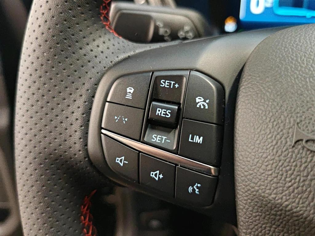 Ford Kuga 2,5 Plugin-hybrid ST-Line X CVT 243HK 5d Aut. - Image 11