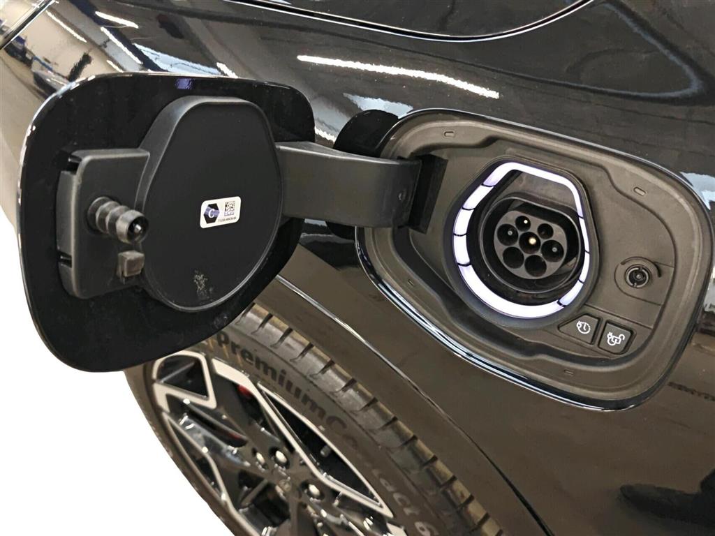 Ford Kuga 2,5 Plugin-hybrid ST-Line X CVT 243HK 5d Aut. - Image 16