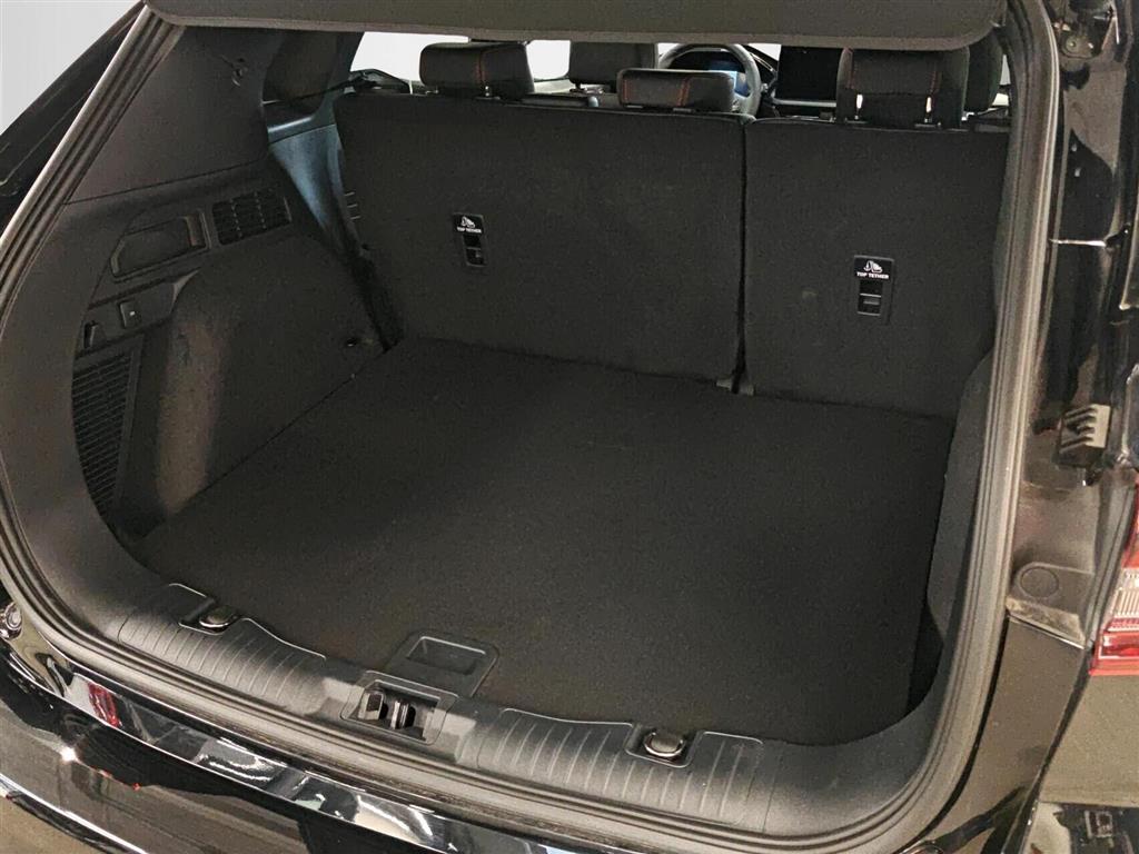Ford Kuga 2,5 Plugin-hybrid ST-Line X CVT 243HK 5d Aut. - Image 17
