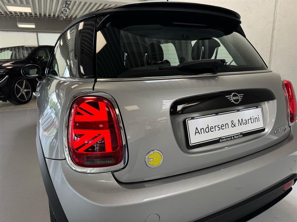 Mini Cooper SE EL Essential 184HK 3d Aut. - Image 7