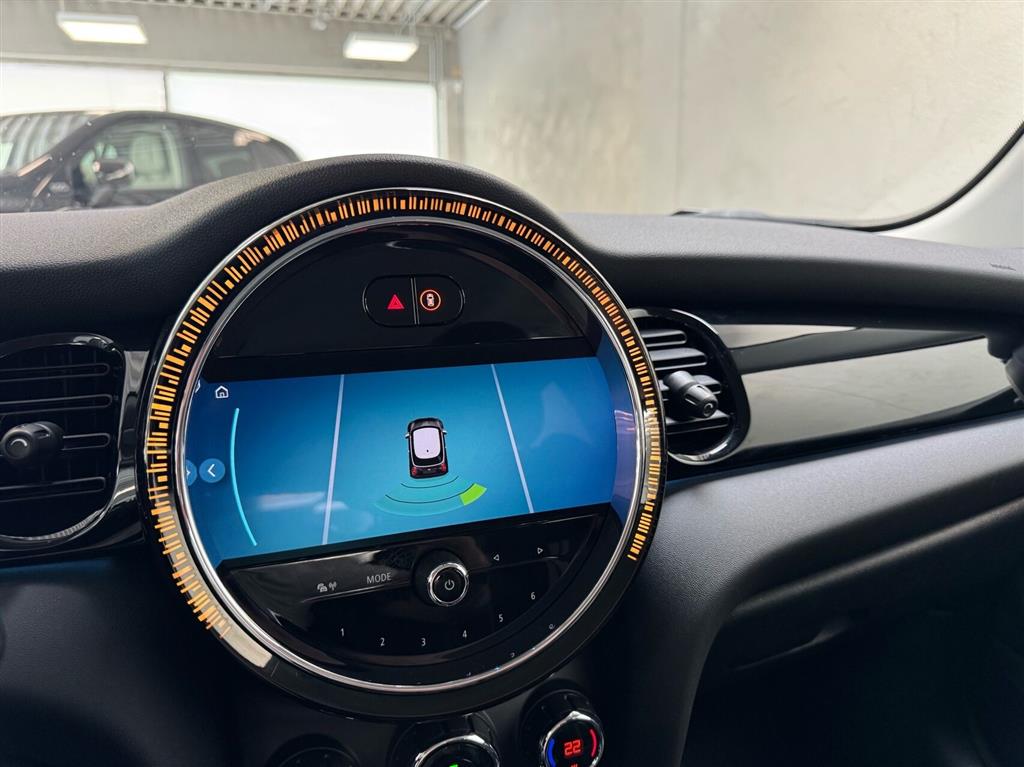 Mini Cooper SE EL Essential 184HK 3d Aut. - Image 14