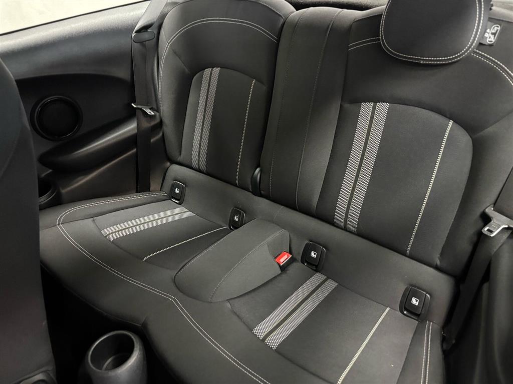 Mini Cooper SE EL Essential 184HK 3d Aut. - Image 8