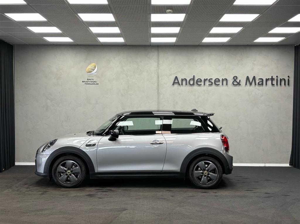 Mini Cooper SE EL Essential 184HK 3d Aut. - Image 2