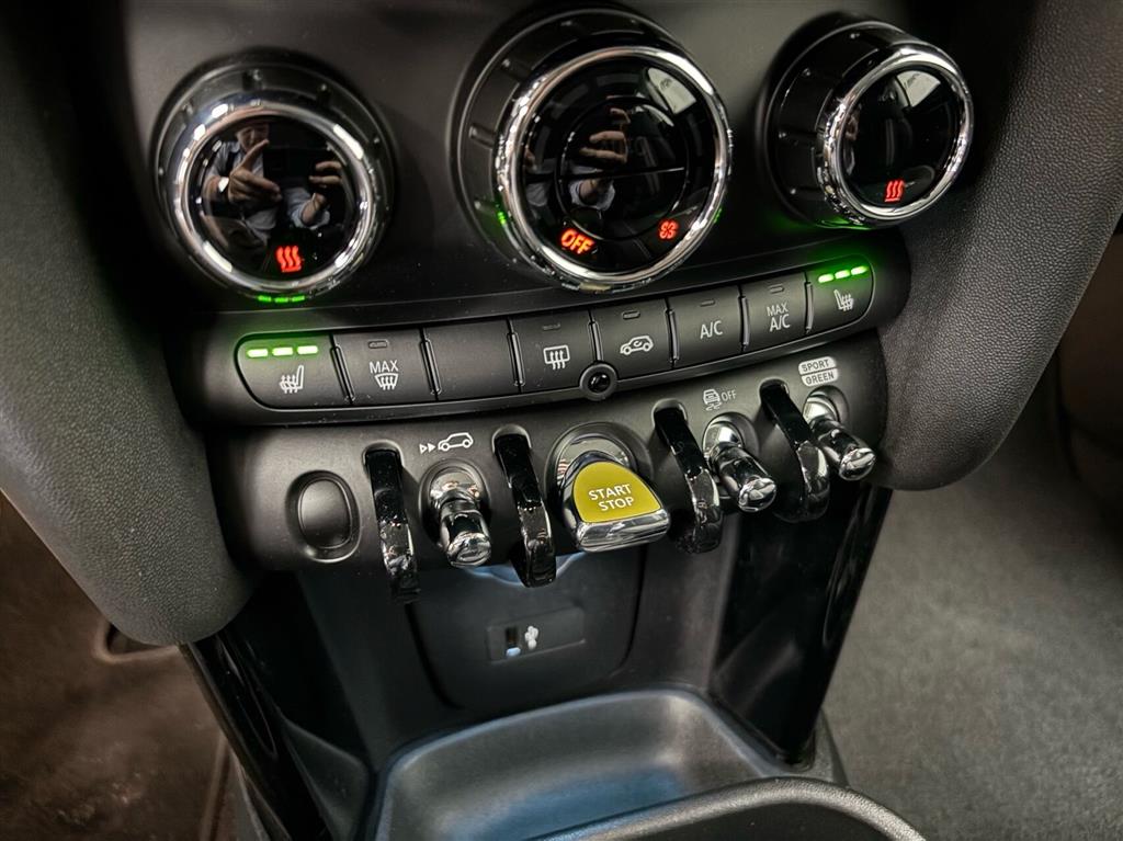 Mini Cooper SE EL Essential 184HK 3d Aut. - Image 13