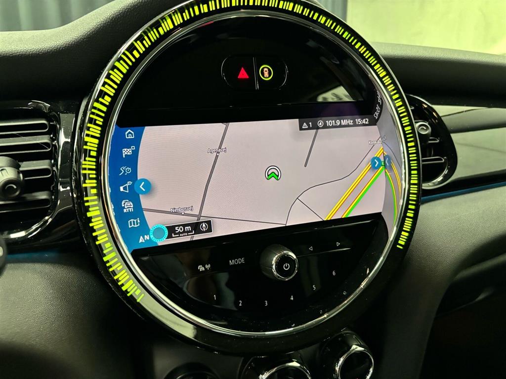 Mini Cooper SE EL Essential 184HK 3d Aut. - Image 15