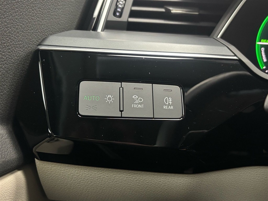 Audi E-tron 55 Advanced Quattro 408HK 5d Aut. - Image 24