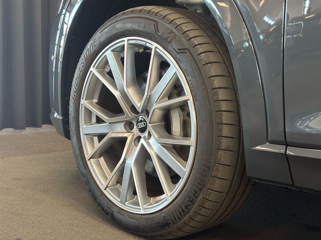 Audi E-tron 55 Advanced Quattro 408HK 5d Aut. - Image 5