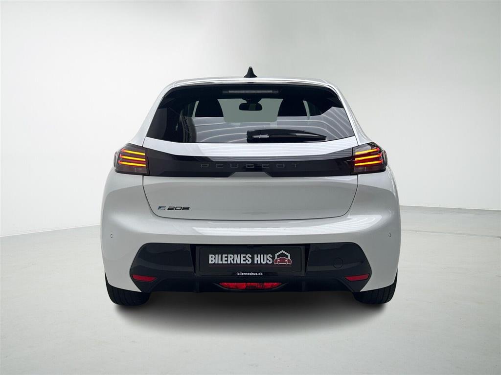 Peugeot e-208 EL Allure 136HK 5d Aut. - Image 8