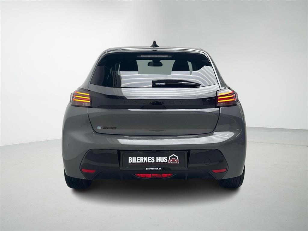 Peugeot e-208 EL Allure 136HK 5d Aut. - Image 8